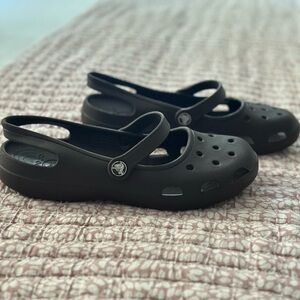 CROCS Women’s Water Shoes Sz 9 M